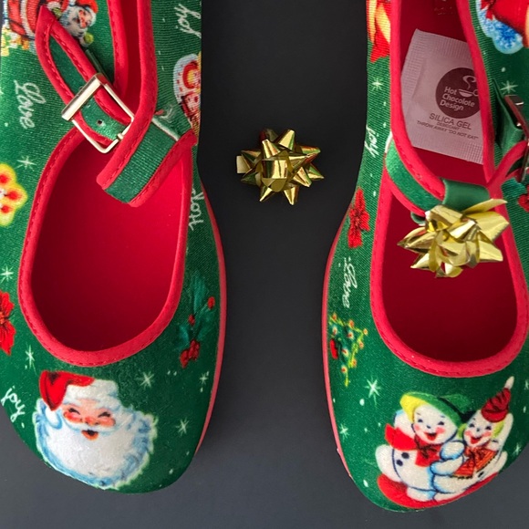 “Christmas Joy Chocolaticas Mary Jane Flats Size 9 with Xmas Bows Accessories” - Picture 2 of 5